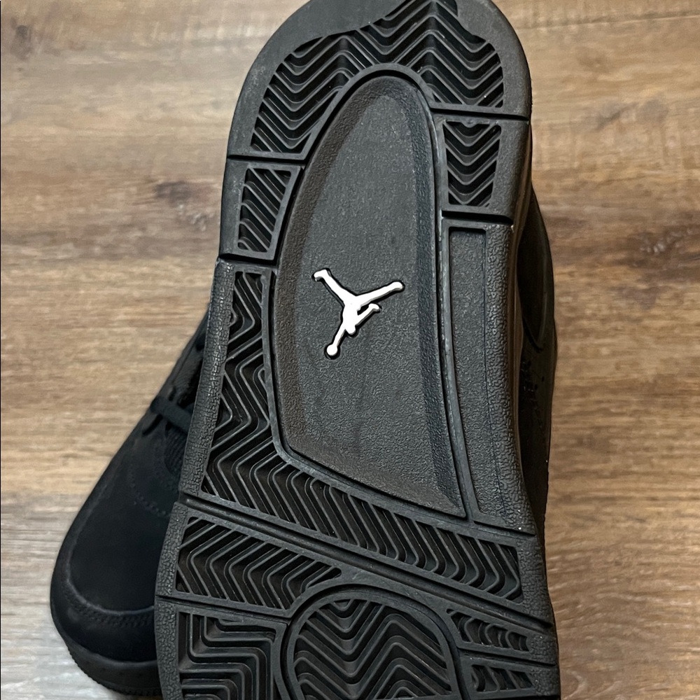 New Jordan 4 RM Little Kids' Shoes (FQ7936-004, Black/White) - Picture 13 of 14